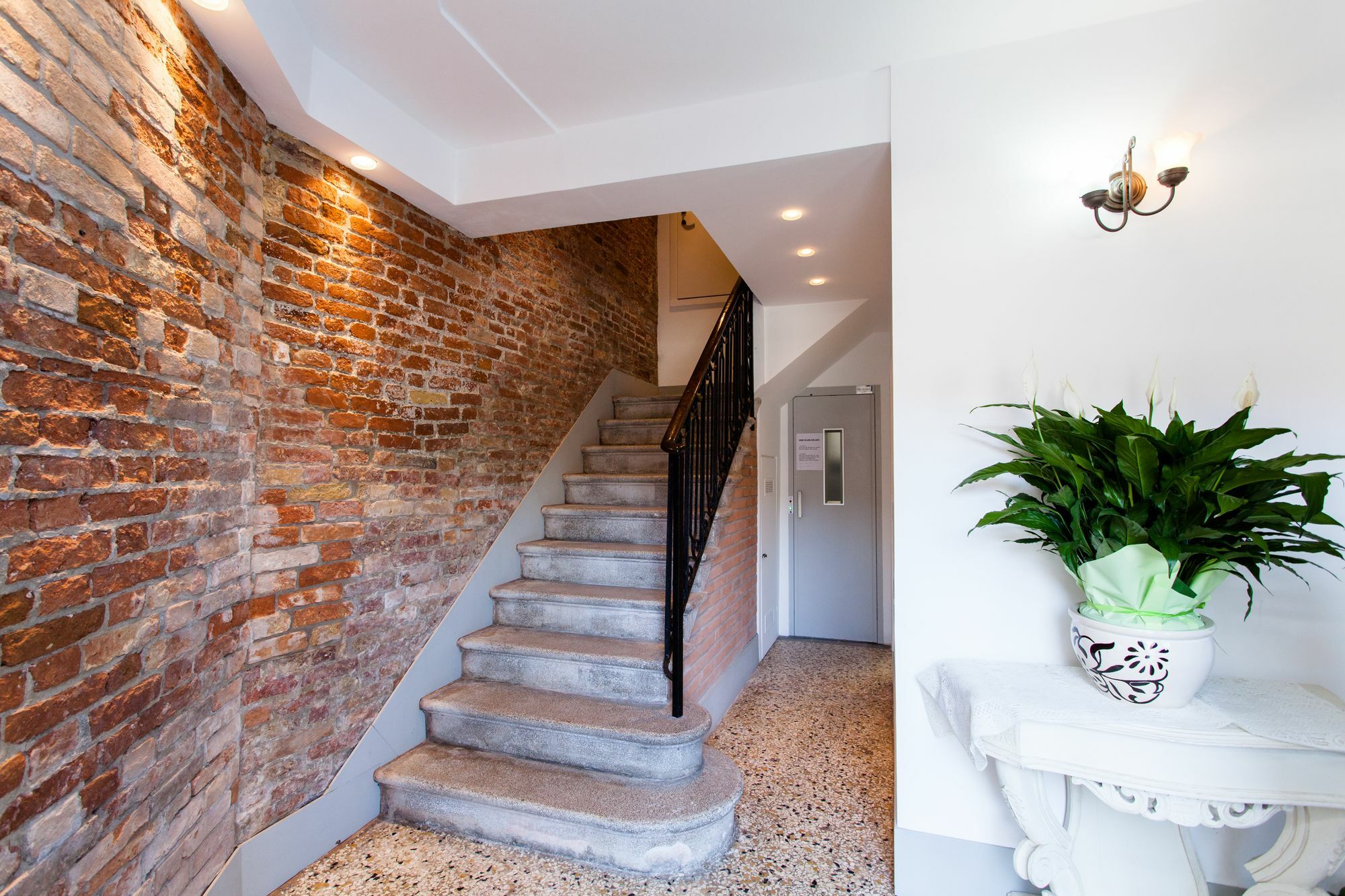 Prince Apartments Venise Extérieur photo